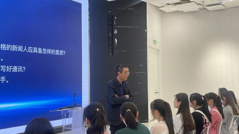选择宣传片短视频公司时，要关注其资质与实力。以下是一些考察要点：
